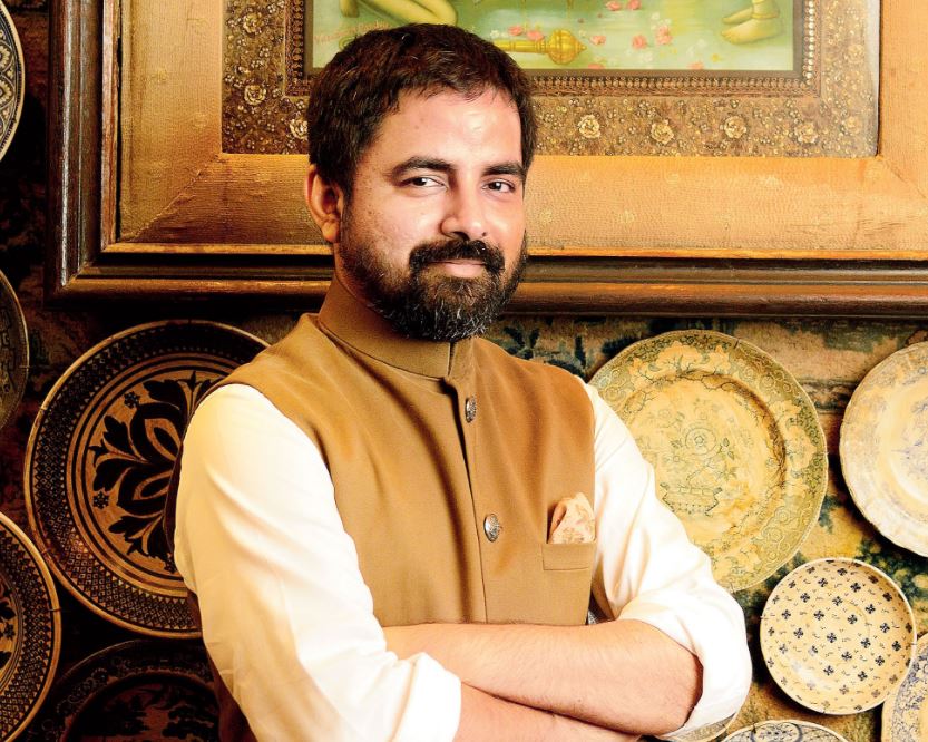 Sabyasachi Mukharjee