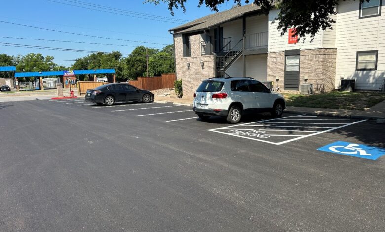 asphalt sealcoating in Austin